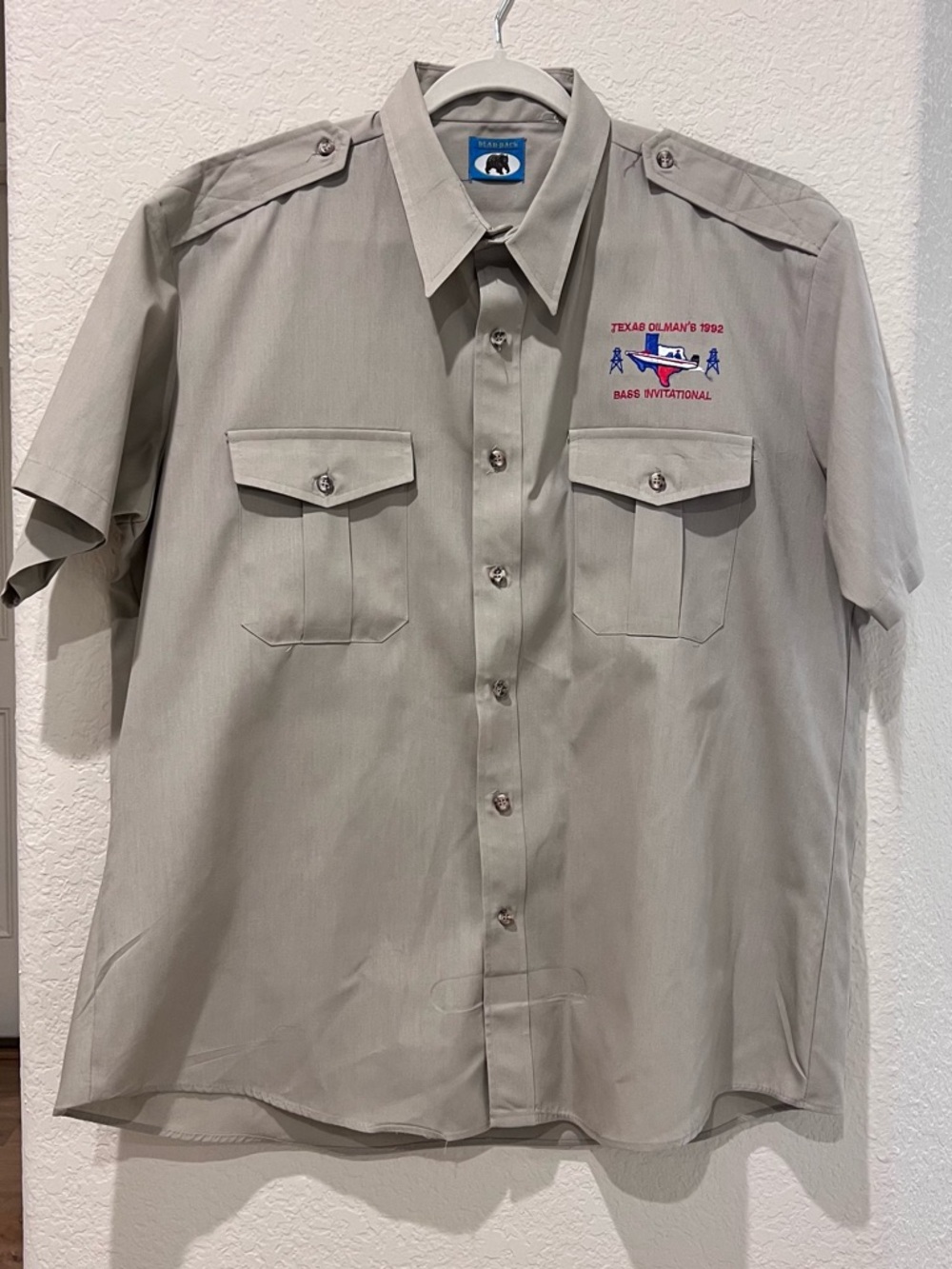 Vintage Bear Back Button-Up Shirt | Texas Oilman’s 1992 Bass Invitational| XXL?